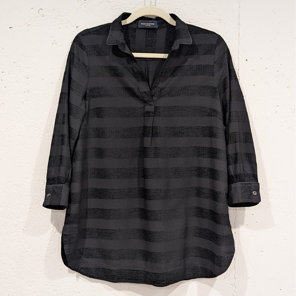 Piazza Sempione Tunic Size 44 Black Texture Chenille Stripes 3/4 Sleeve Pullover
